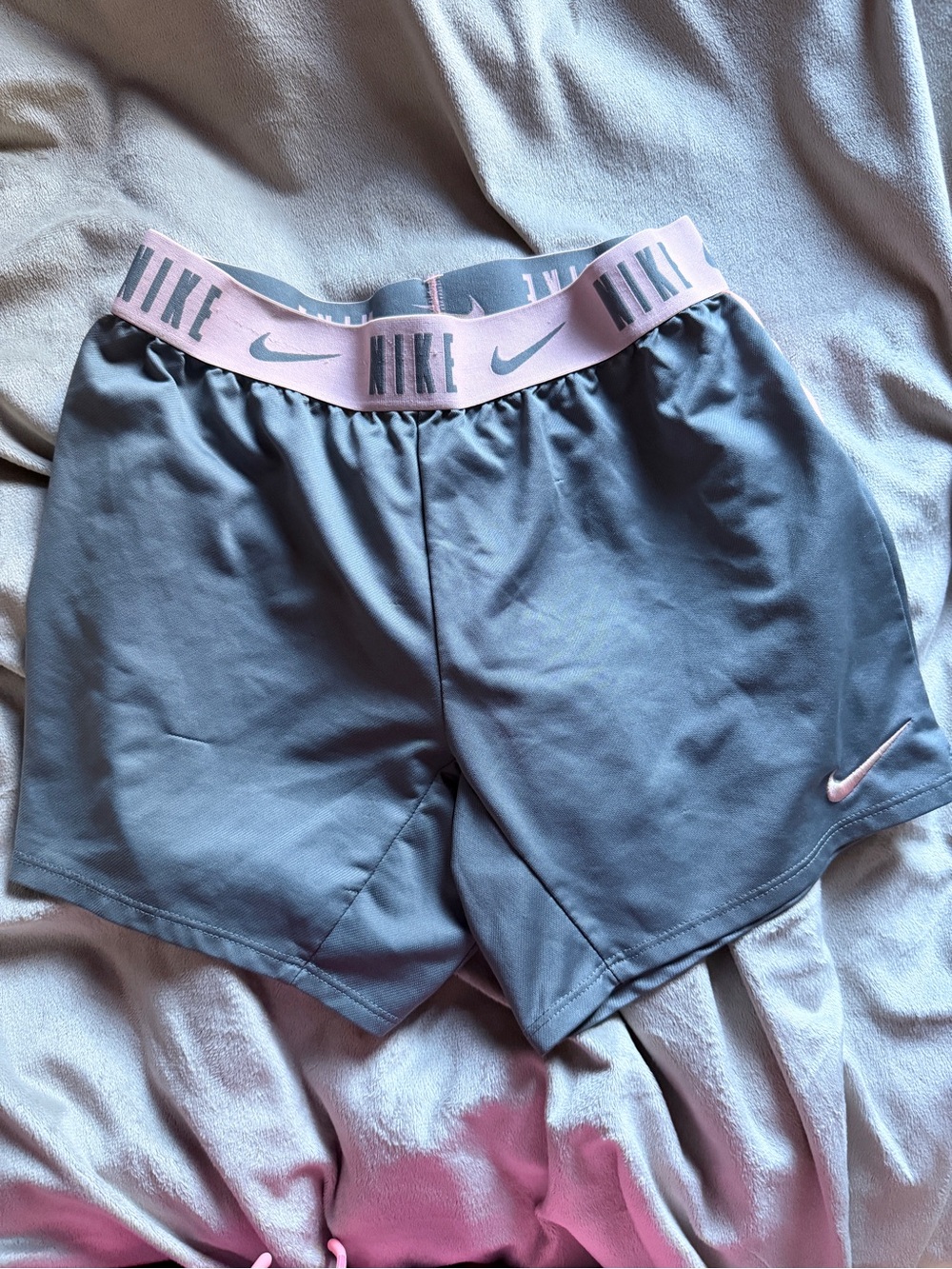 Nike Women's Gray Athletic Shorts with Pink Logo Waistband